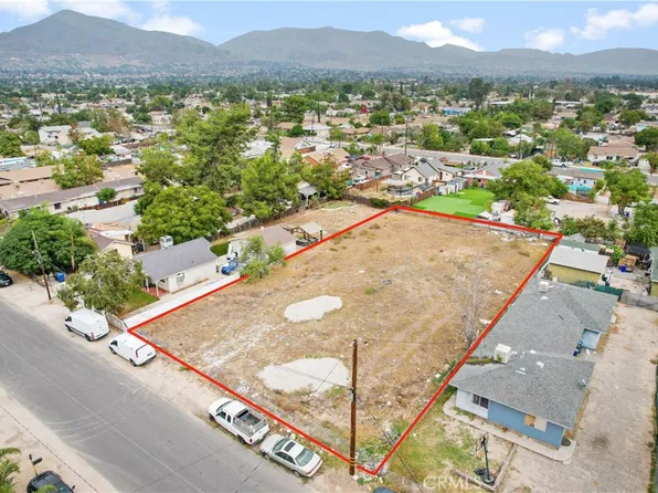7819 McKinley Ave #3, San Bernardino, CA 92410