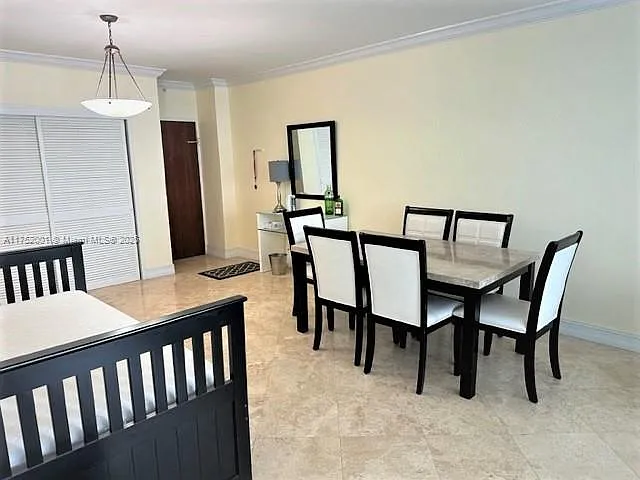 Building Photo - 4001 S Ocean Dr #9L