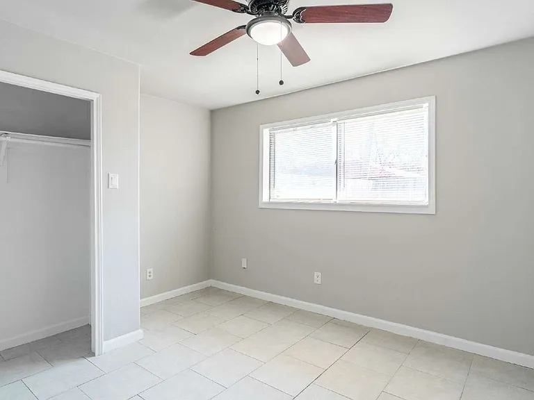 11623 Rowan Ln — Photo 16