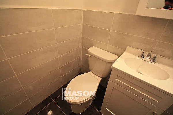 Rented by Mason Group LLC | media 31