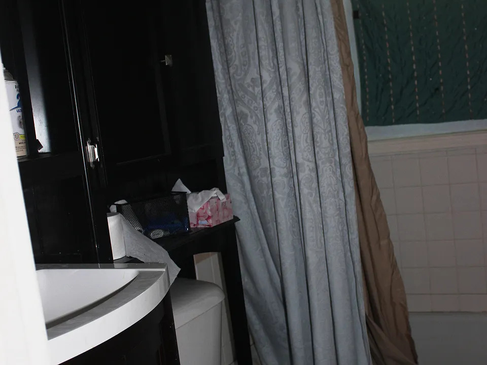 Full bath