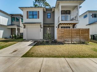 5606 Pelican Pl, Pensacola, FL 32507