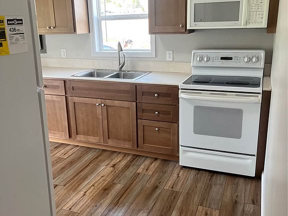 2nd image of 2428 Princeton Rd