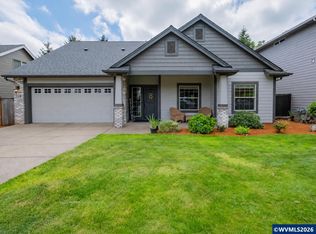 114 Muirfield Ct SE, Salem, OR 97306