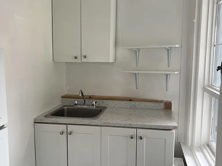 301 Wilbrod St — Photo 29