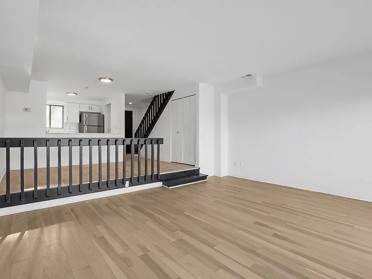 Village in the Park Apartments — Photo 23