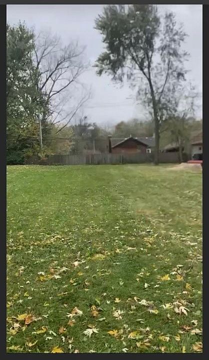 2nd image of 140 S Lyle Ave