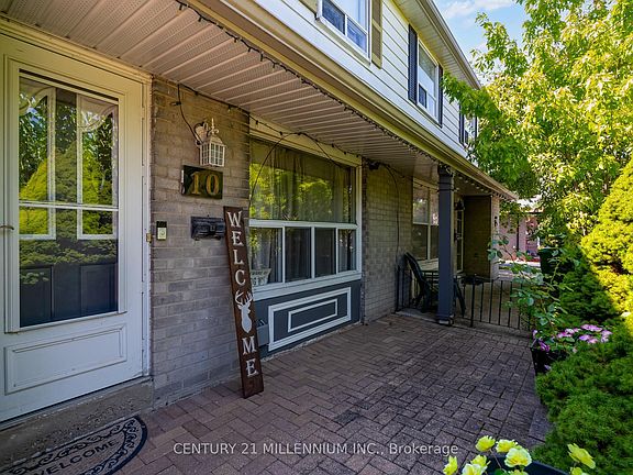 2nd image of 10 Greenwood Cres