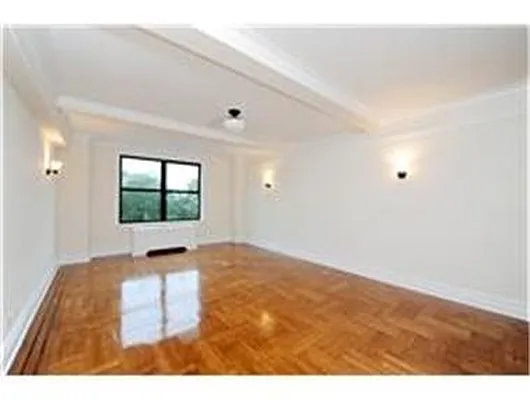 Rented by Douglas Elliman | media 8