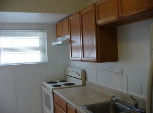 154 Ben Nevis Rd, Saint Louis, MO 63137