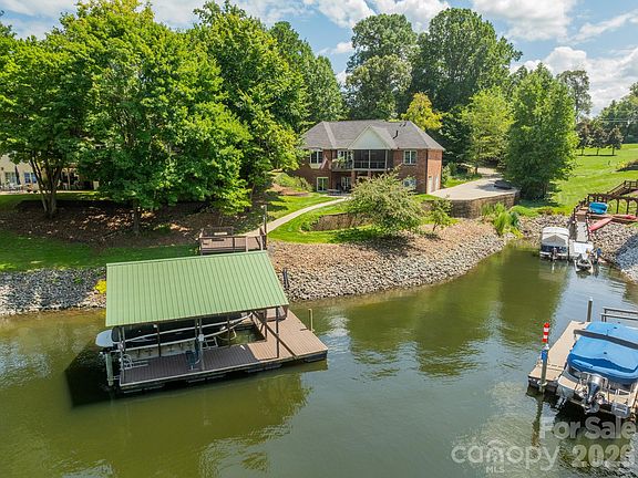 5th image of 7545 Rabbit Cir