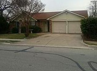 6829 Yorkston St, Watauga, TX 76148