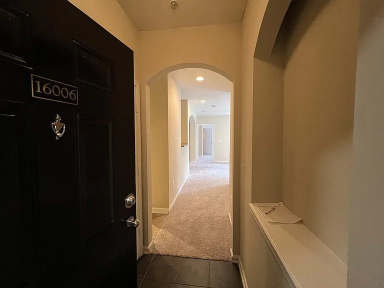 Wesley Kensington Apartments at Stonecrest — Photo 400