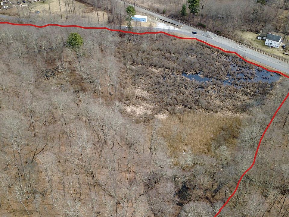 2nd image of 44 Ice Pond Road