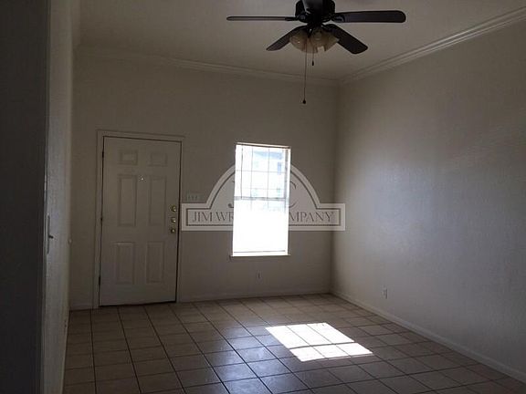 3rd image of 1713 Windward Dr