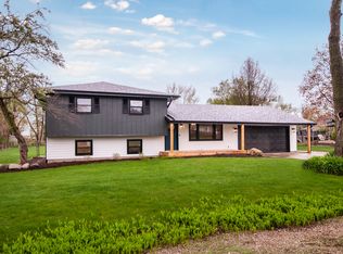 931 Regent St, New Lenox, IL 60451