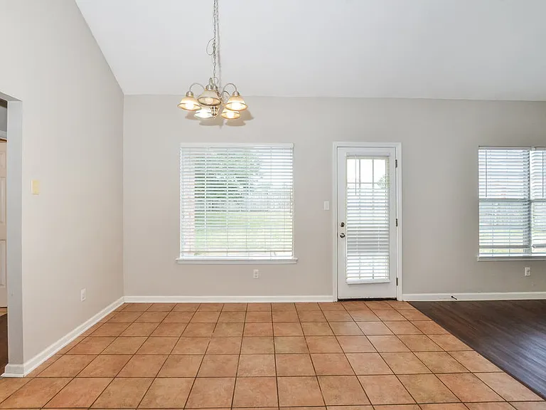 9150 Tahoe Dr — Photo 8