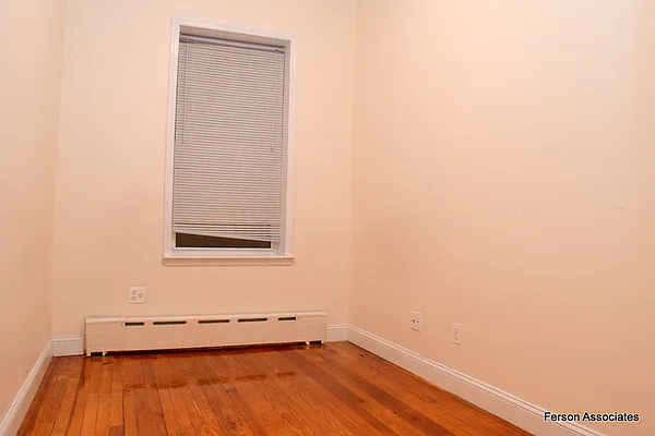 Rented by Ferson Associates LLC | media 19