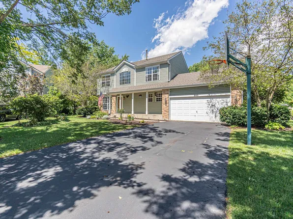 840 Peachtree Ct, Lake In The Hills, IL 60156