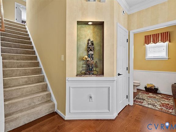 4th image of 5418 Ridgedale Dr