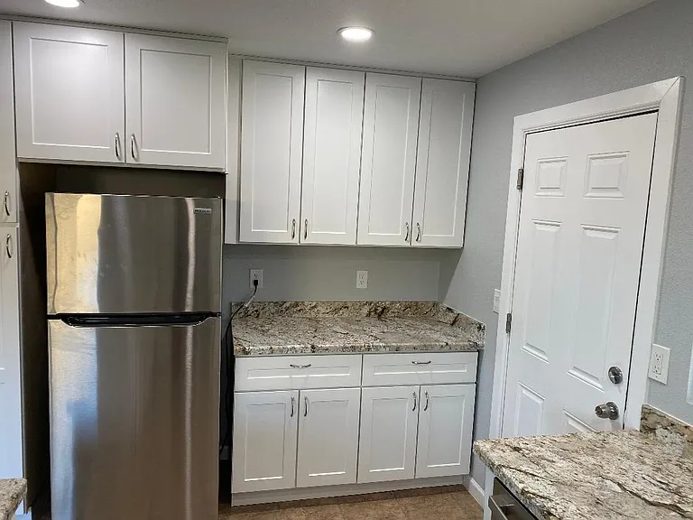 4503 W Onyx Ave — Photo 4