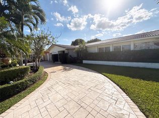 1804 SW 104th Ct, Miami, FL 33165