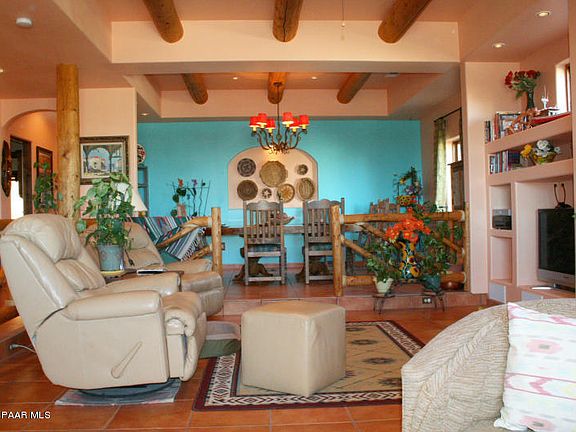 4th image of 4742 Valor Ct