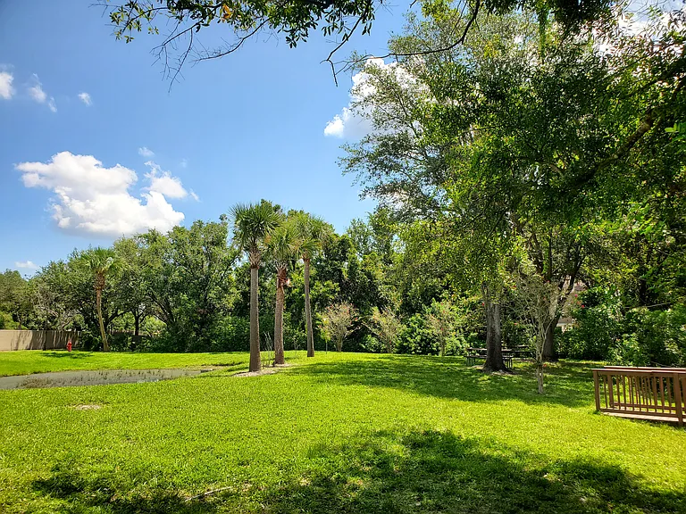 4331 Deermont Cir — Photo 37