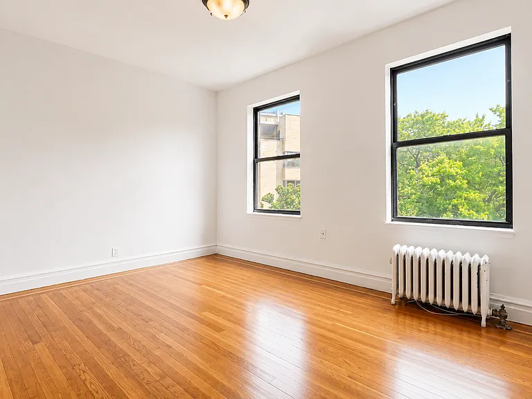 652 W 163rd St #59 — Photo 9