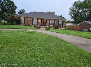 5508 Cumnock Rd, Louisville, KY 40291