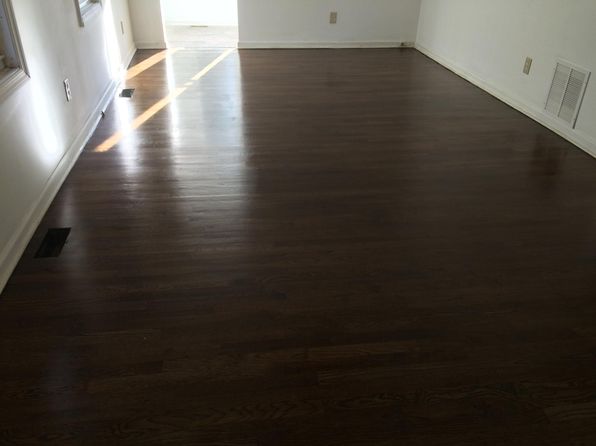 126 Linden Ave