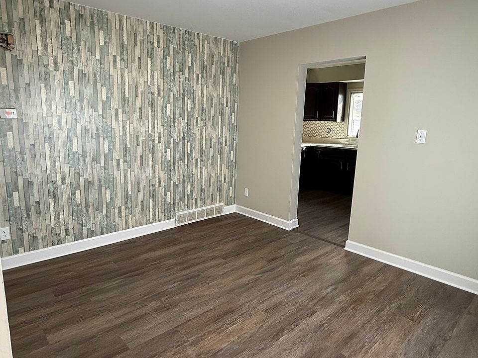 1st image of 2501 E 140th Pl