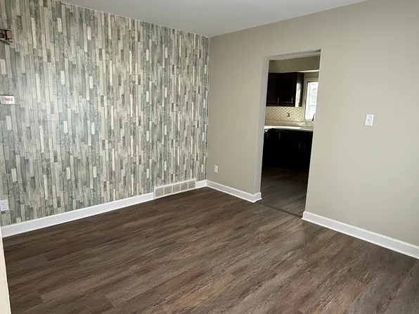 2501 E 140th Pl, East Chicago, IN 46312