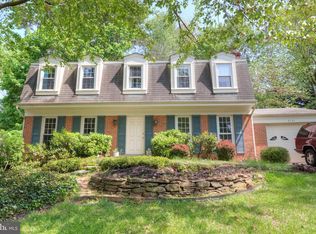 8703 Etta Dr, Springfield, VA 22152