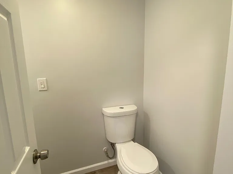 198 Congress Ave #3 — Photo 9