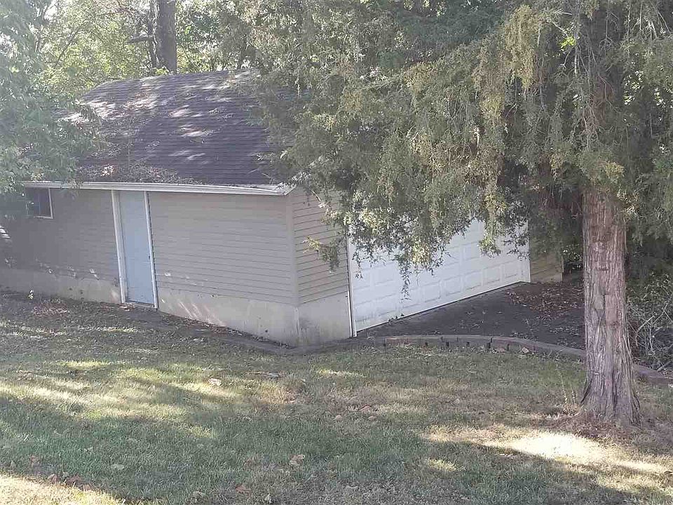2nd image of 31400 383rd Ave