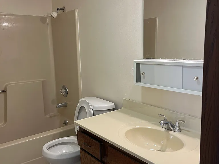 2608 Watson Blvd #B10 — Photo 10