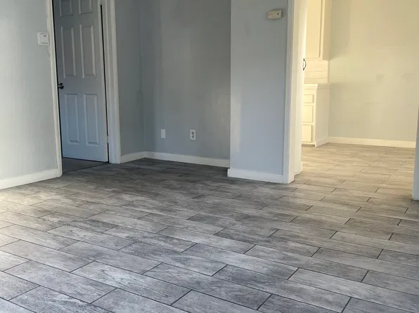6015 Otis Ave, Huntington Park, CA 90255