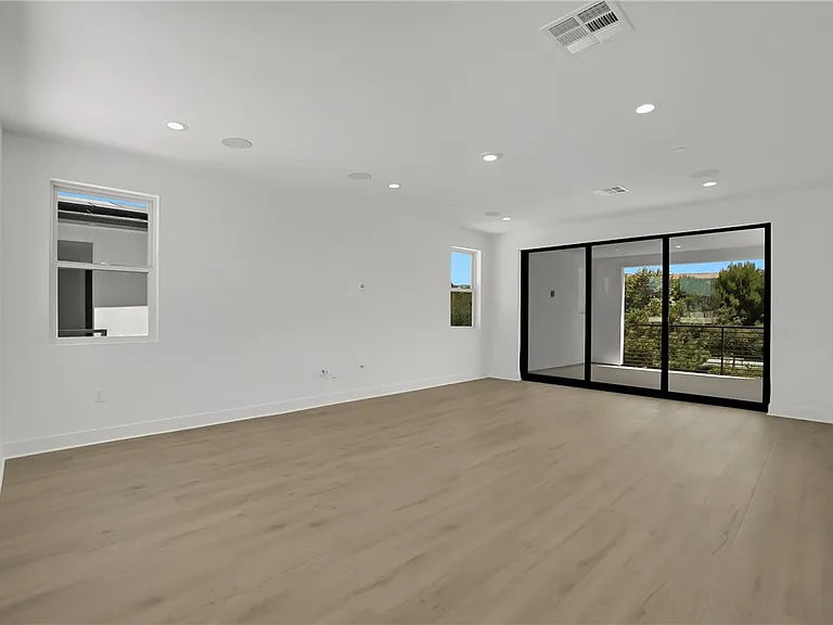 168 Creation St — Photo 47