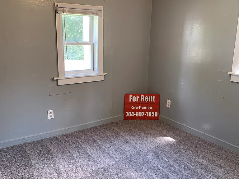 1346 Lerain Ct — Photo 6
