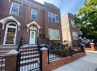 25-45 46th St #2, Astoria, NY 11103