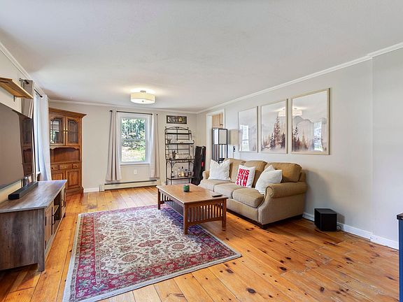 3rd image of 238 Pikes Hill Road