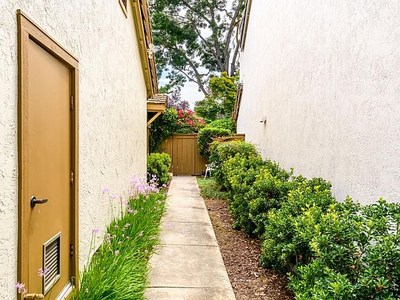 2nd image of 1378 Keenan Way