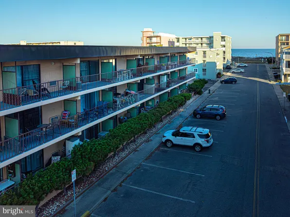16 51st St Unit 107, Ocean City, MD 21842
