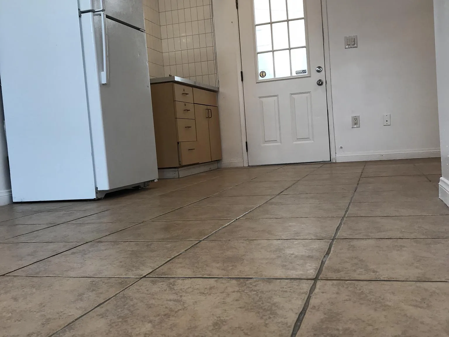 Studio, 400 sqft, $1,495 — Photo 4