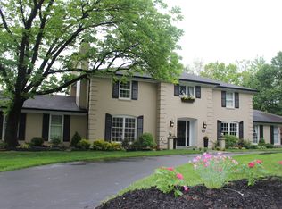 1610 View Woods Dr, Saint Louis, MO 63122