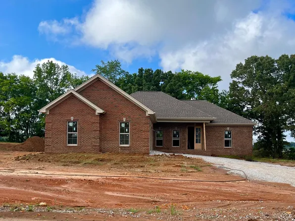 420 Dartmoor Dr, Killen, AL 35645