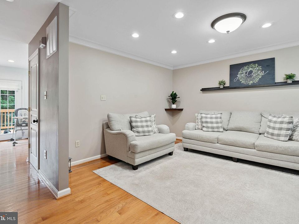 6285 Hanover Rd, Hanover, MD 21076 | Zillow