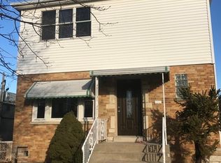 3945 N Oriole Ave, Chicago, IL 60634