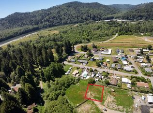 141-141 Huckleberry Ln #140, Klamath, CA 95548